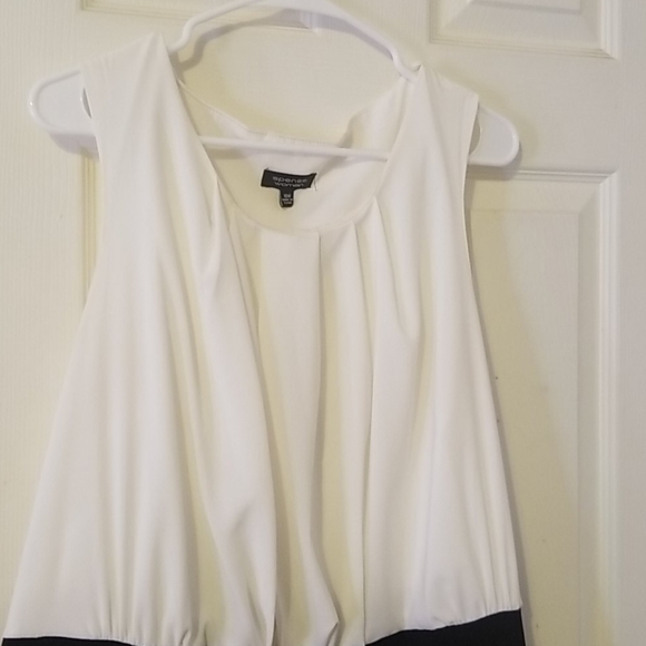 Black and white dress - Picture 3 of 5